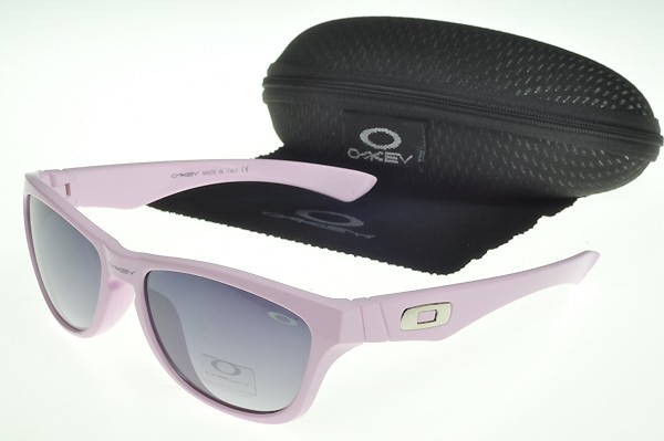 Replica Oakley www.cheapsunglassesbuy.com/ its various guises